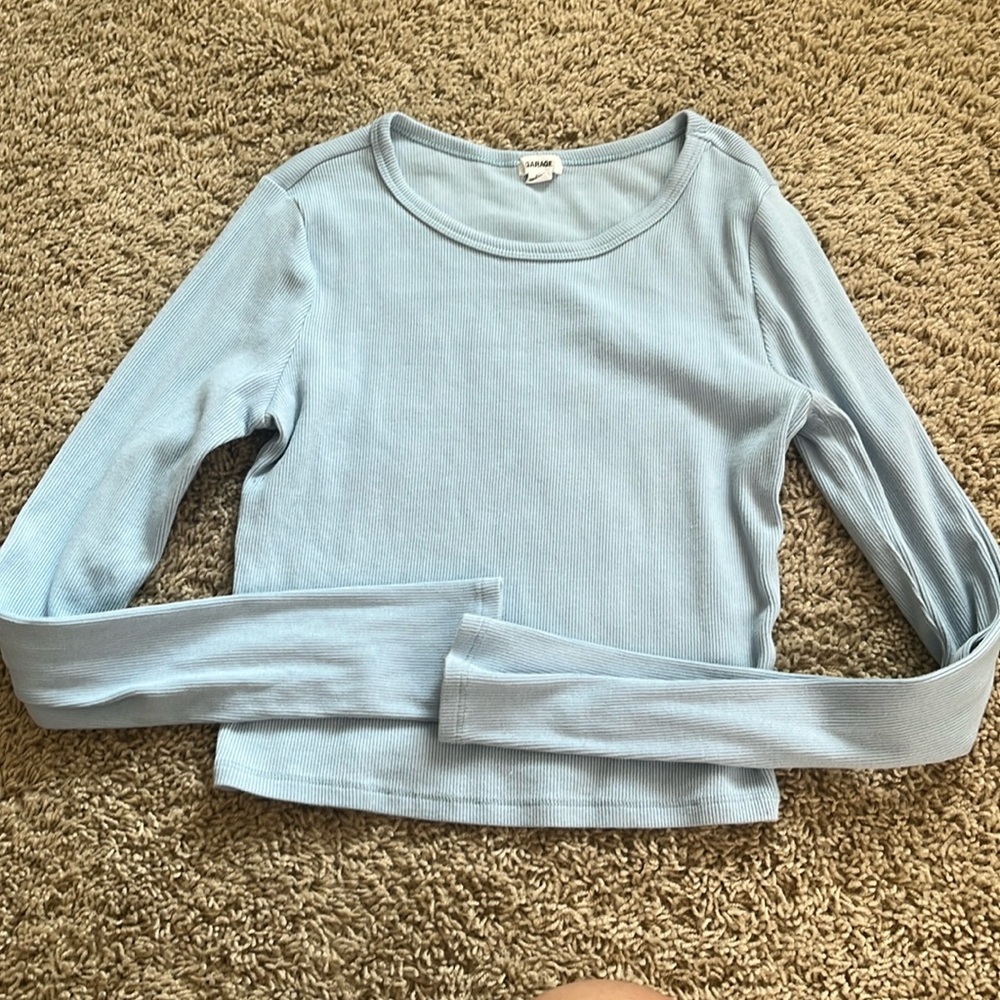 Garage Light Blue Cropped Long sleeve size small